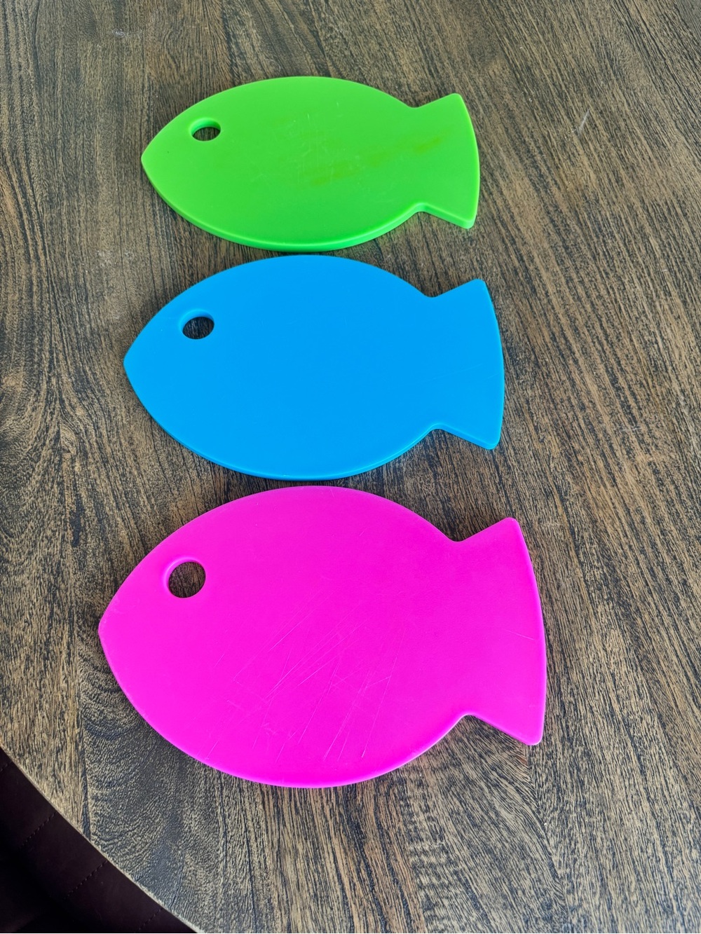 Crate & Barrel Fish Cutting Board Set - Pink Blue Green